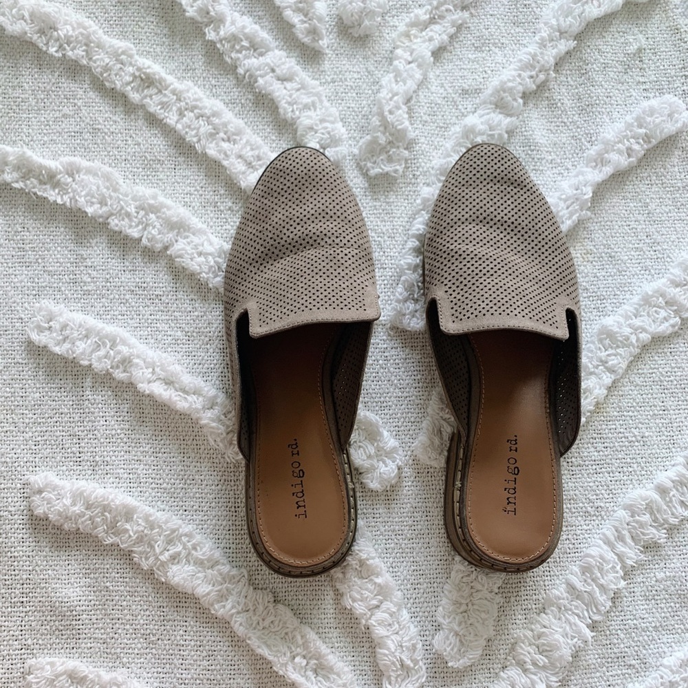 Mule slides